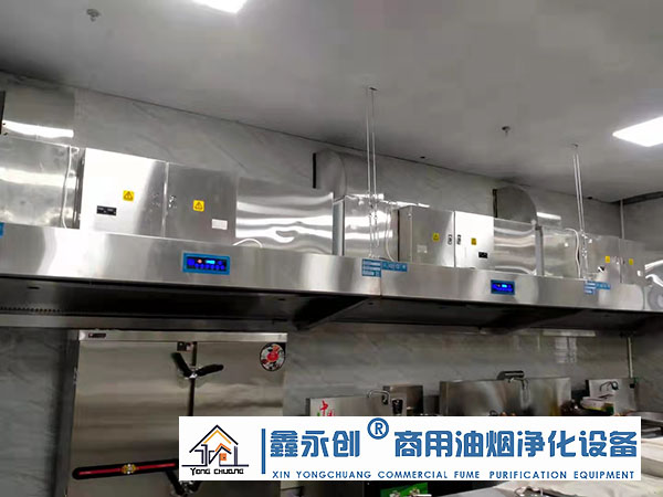 河南科技大學（xué）應用工程學院機械靜電複合式一體機設備安裝實拍